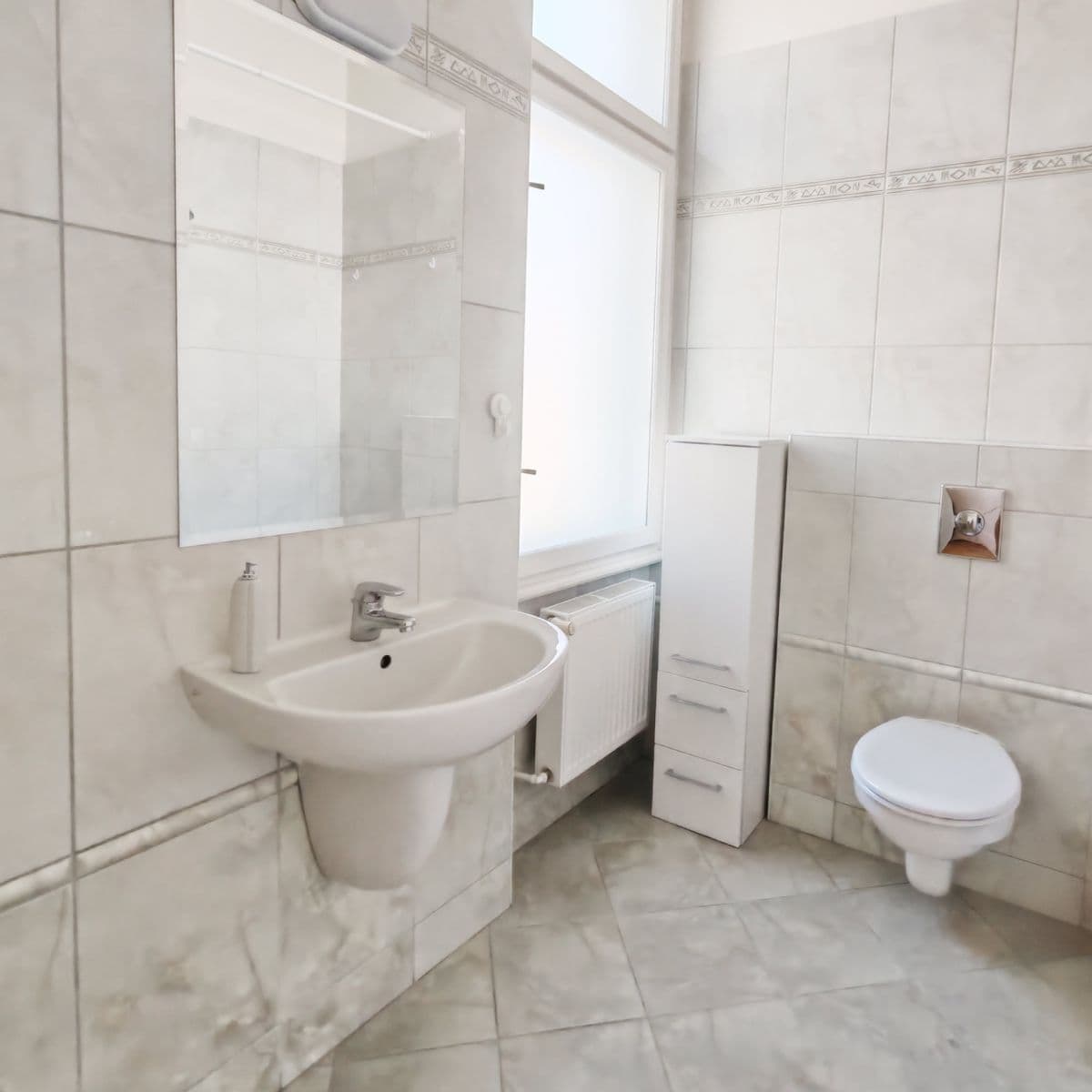 Prenájom bytu 4-izbový 112 m², Pštrossova, Praha, Praha Prenájom bytu 4-izbový 112 m², Pštrossova, Praha, Praha
