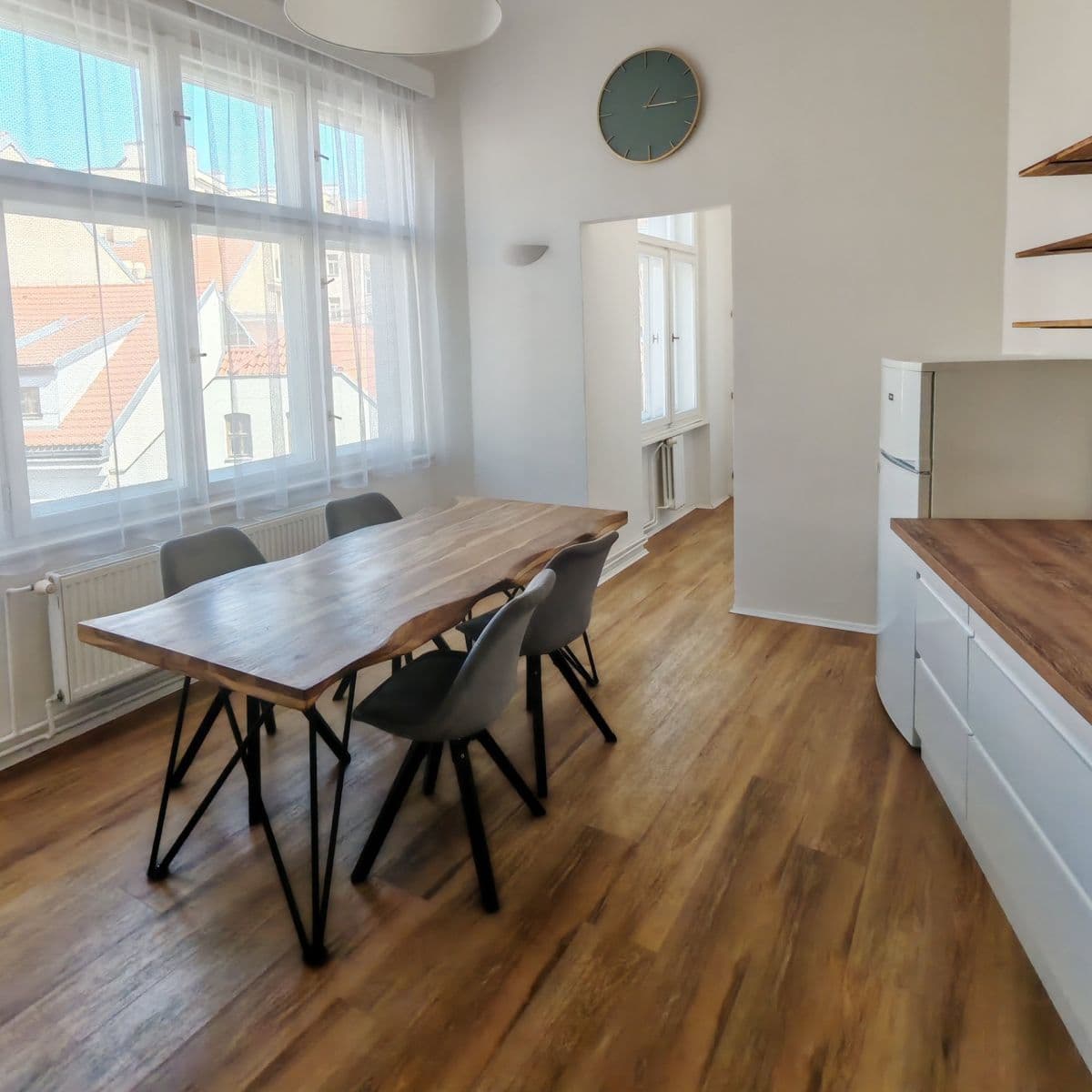 Prenájom bytu 4-izbový 112 m², Pštrossova, Praha, Praha Prenájom bytu 4-izbový 112 m², Pštrossova, Praha, Praha