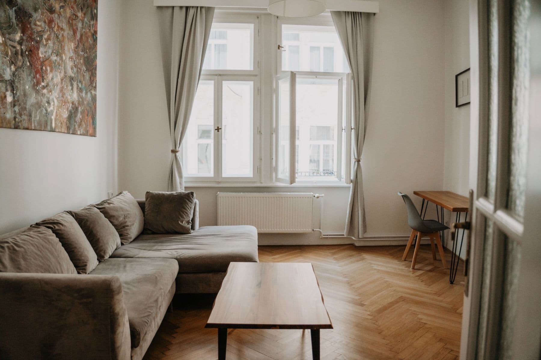 Prenájom bytu 4-izbový 112 m², Pštrossova, Praha, Praha Prenájom bytu 4-izbový 112 m², Pštrossova, Praha, Praha