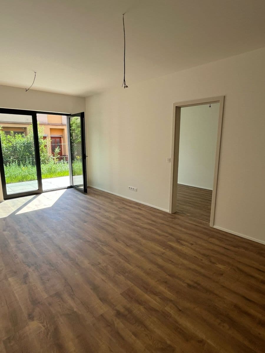 Prenájom bytu 3-izbový 92 m², Trnkova, Brno, Jihomoravský kraj Prenájom bytu 3-izbový 92 m², Trnkova, Brno, Jihomoravský kraj