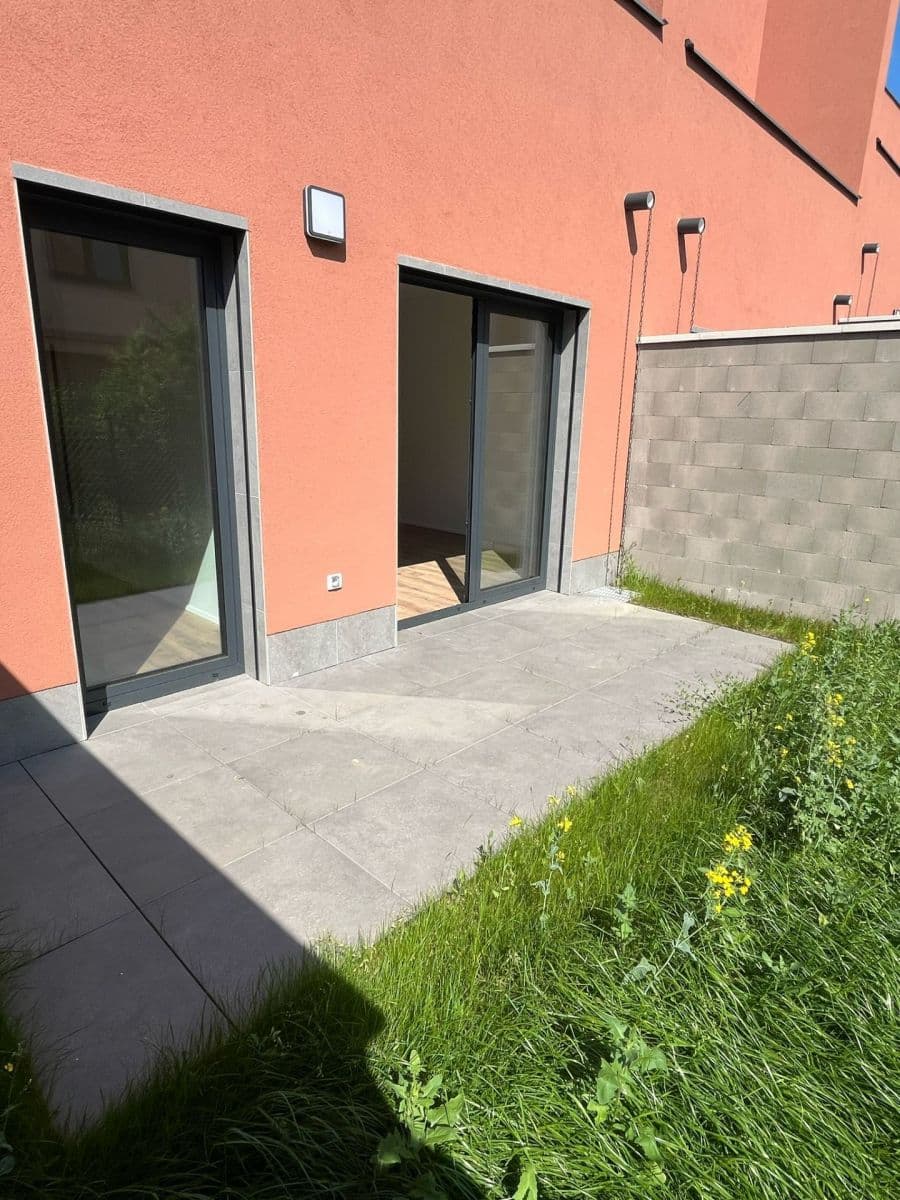 Prenájom bytu 3-izbový 92 m², Trnkova, Brno, Jihomoravský kraj Prenájom bytu 3-izbový 92 m², Trnkova, Brno, Jihomoravský kraj