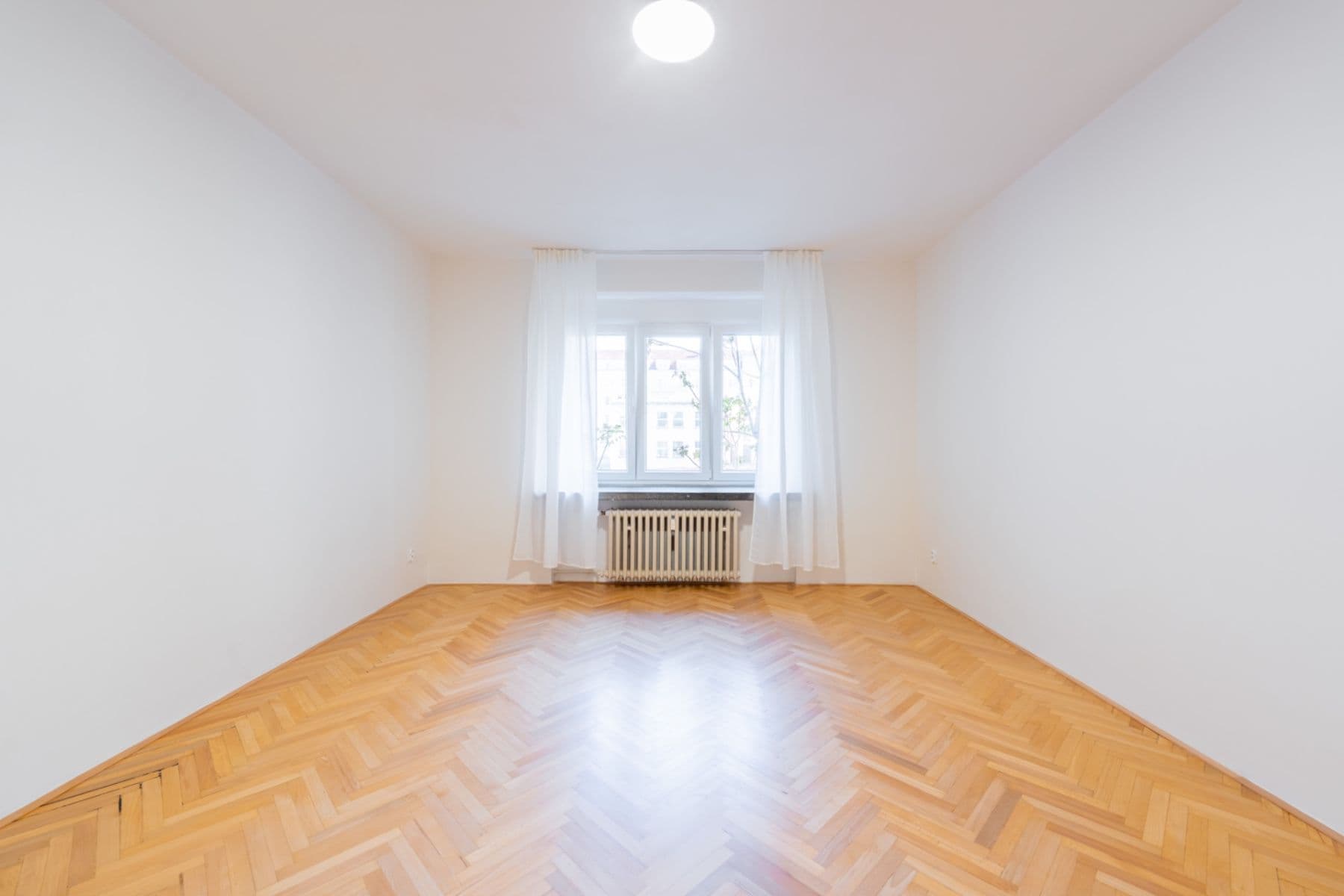 Prenájom bytu 2-izbový 64 m², U Průhonu, Praha, Praha Prenájom bytu 2-izbový 64 m², U Průhonu, Praha, Praha