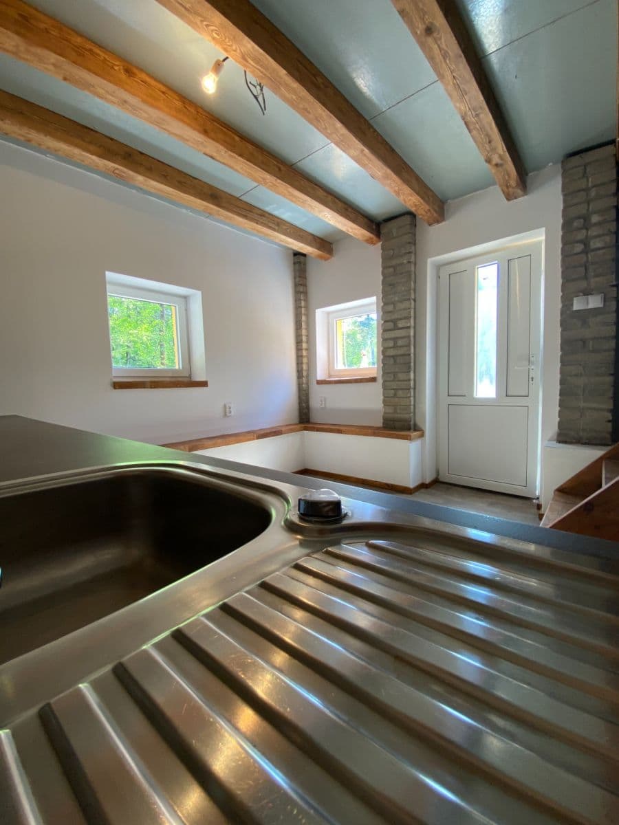 Prenájom rekreačného objektu 32 m², pozemek 800 m², Smrková, Svojetice, Středočeský kraj Prenájom rekreačného objektu 32 m², pozemek 800 m², Smrková, Svojetice, Středočeský kraj