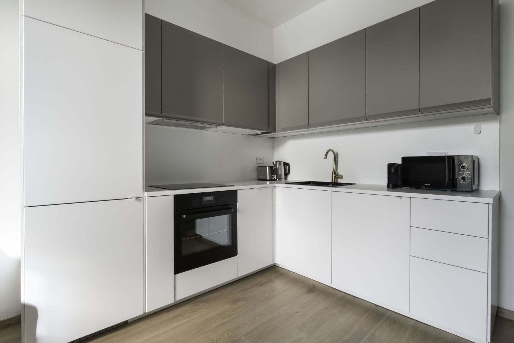 Prenájom bytu 66 m², Rostovská, Praha, Praha Prenájom bytu 66 m², Rostovská, Praha, Praha