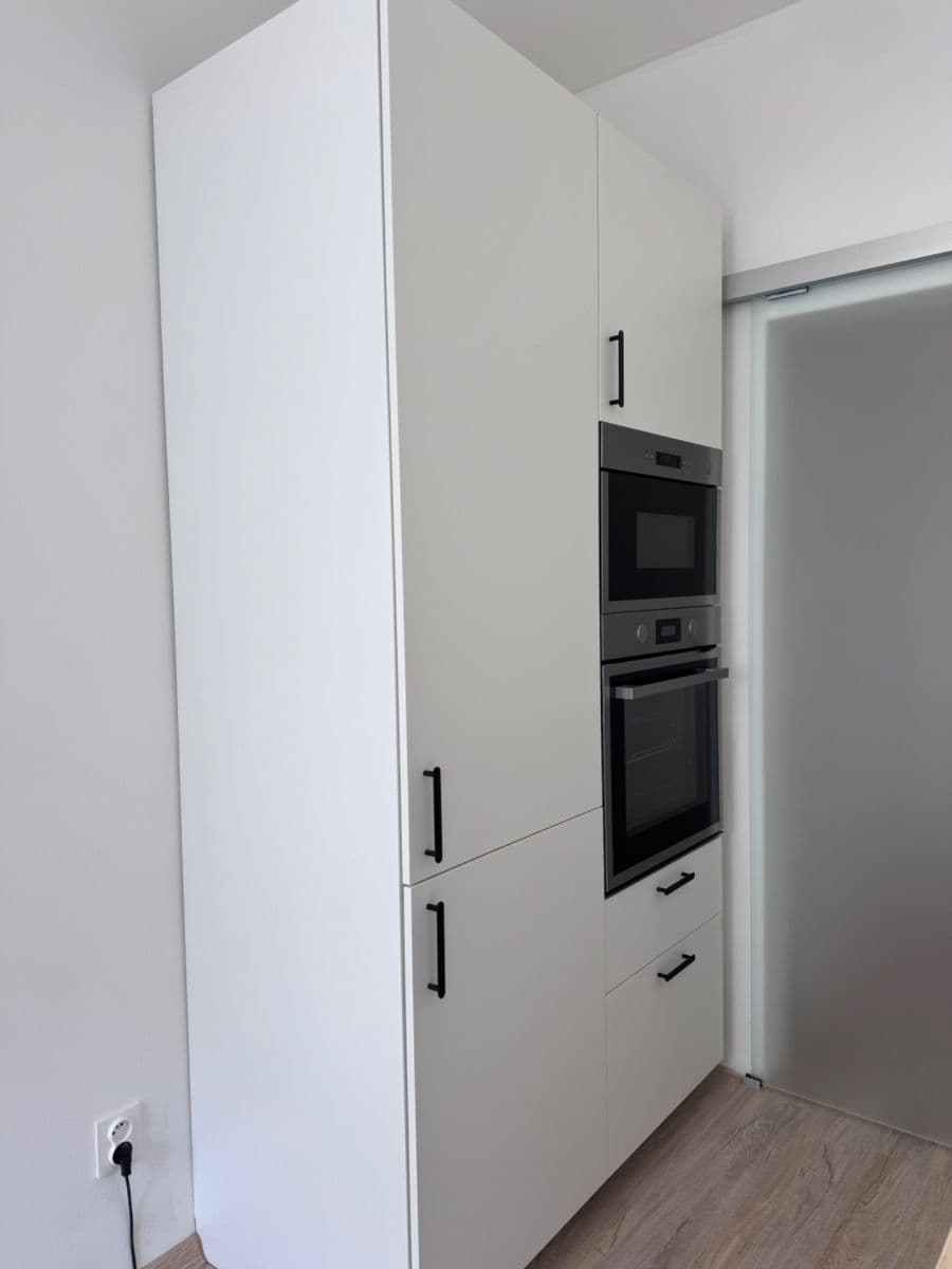 Prenájom bytu 1-izbový 35 m², Terronská, Praha, Praha Prenájom bytu 1-izbový 35 m², Terronská, Praha, Praha