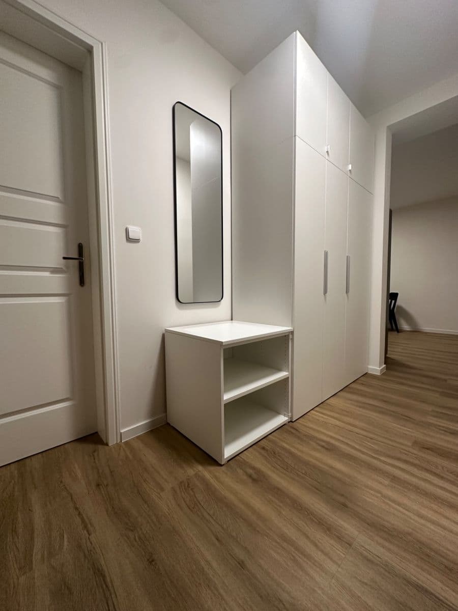 Prenájom bytu 2-izbový 51 m², Libická, Praha, Praha Prenájom bytu 2-izbový 51 m², Libická, Praha, Praha