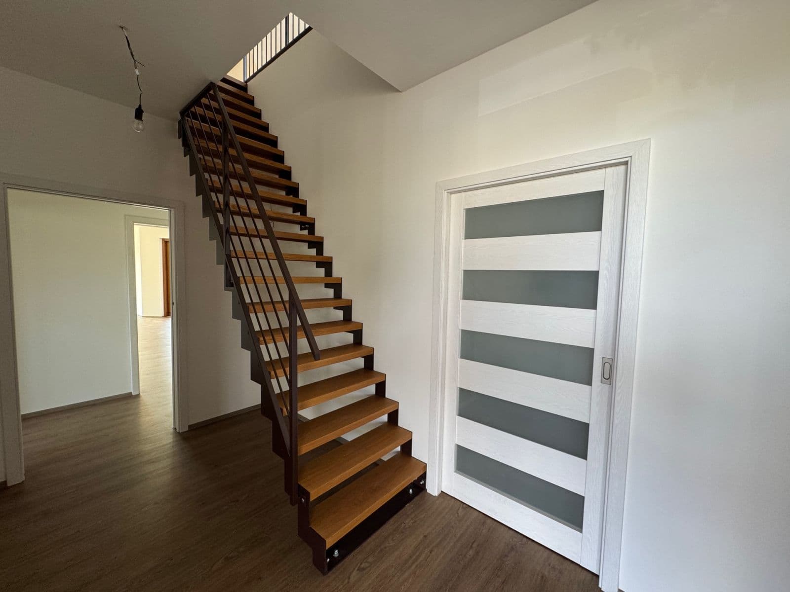 Prenájom domu 296 m², pozemek 1.662 m², Kunice, Středočeský kraj Prenájom domu 296 m², pozemek 1.662 m², Kunice, Středočeský kraj