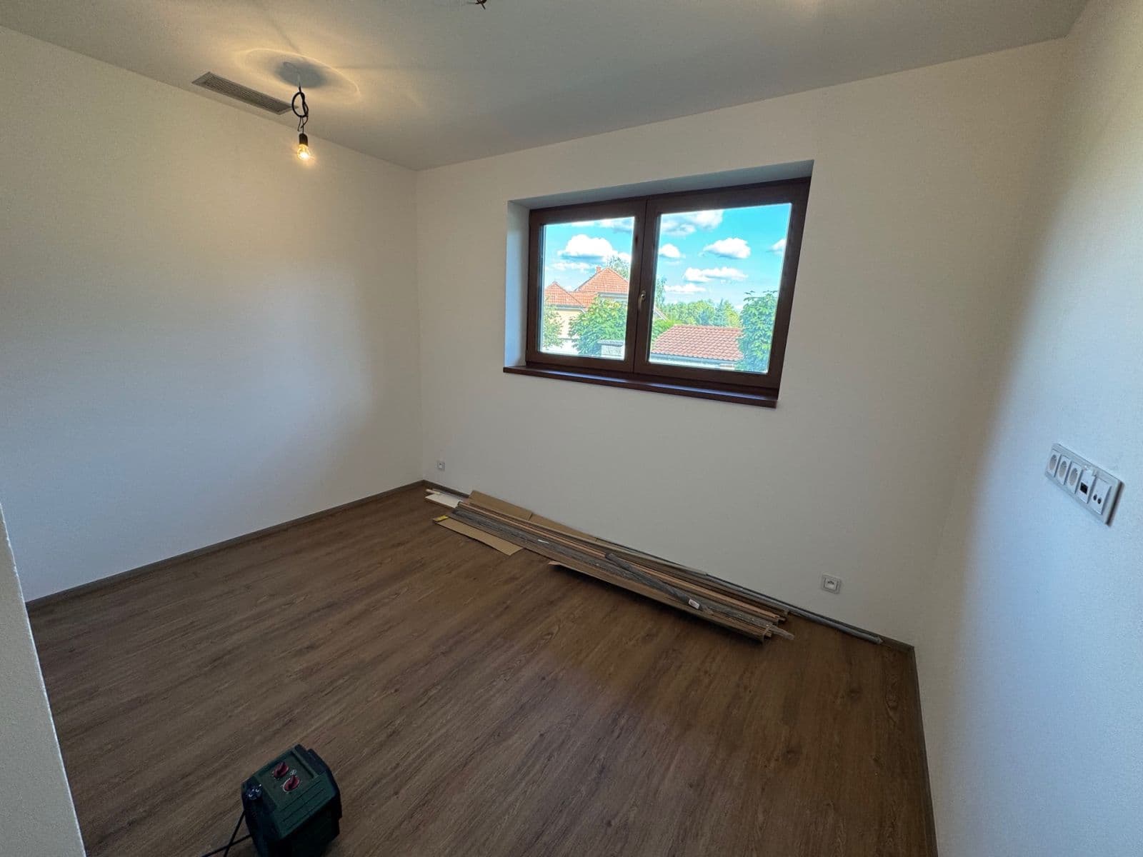 Prenájom domu 296 m², pozemek 1.662 m², Kunice, Středočeský kraj Prenájom domu 296 m², pozemek 1.662 m², Kunice, Středočeský kraj