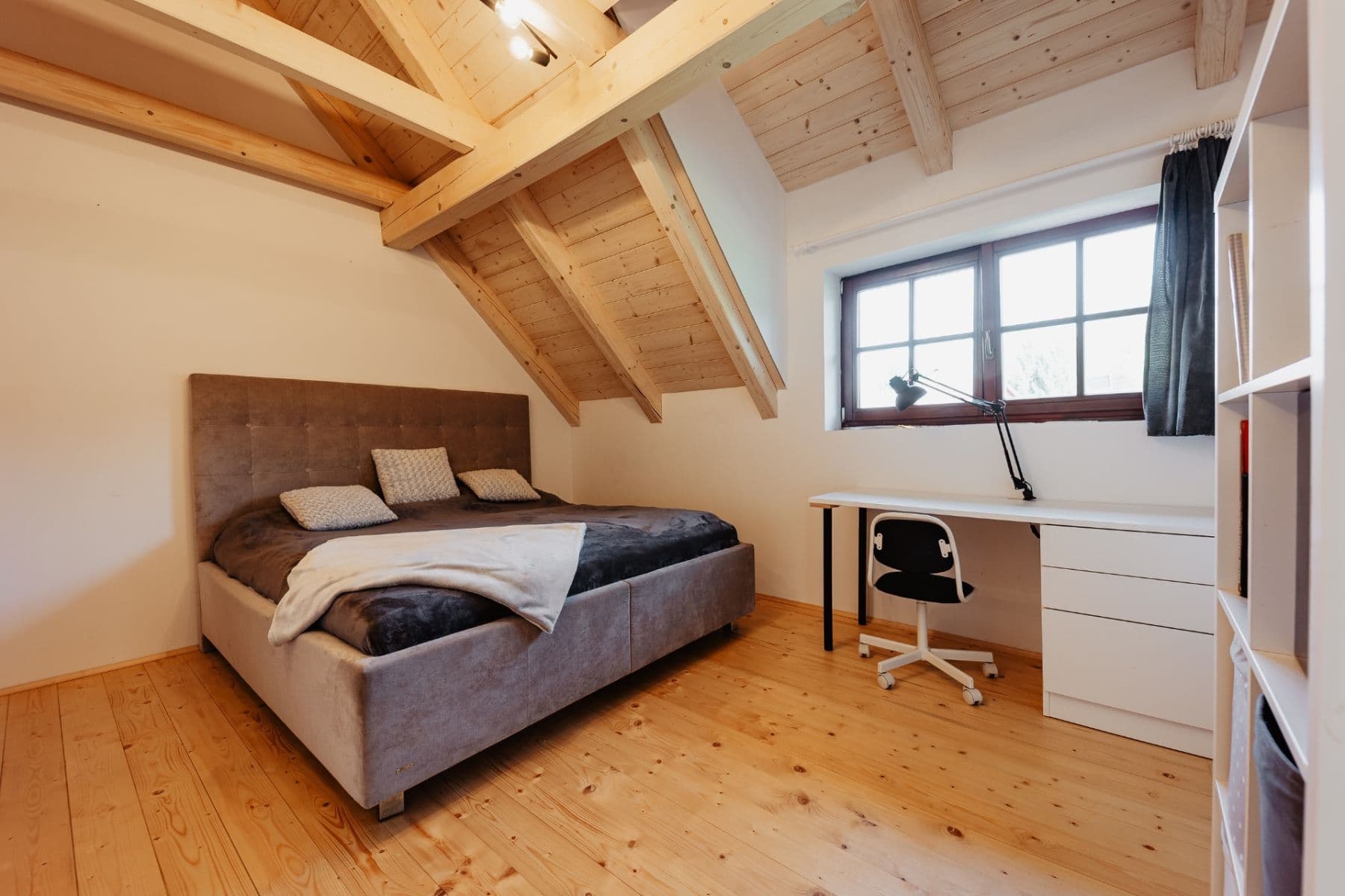 Predaj domu 425 m², pozemek 1.451 m², Lužany, Královéhradecký kraj Predaj domu 425 m², pozemek 1.451 m², Lužany, Královéhradecký kraj