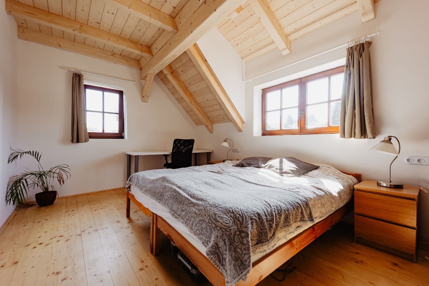 Predaj domu 425 m², pozemek 1.451 m², Lužany, Královéhradecký kraj Predaj domu 425 m², pozemek 1.451 m², Lužany, Královéhradecký kraj