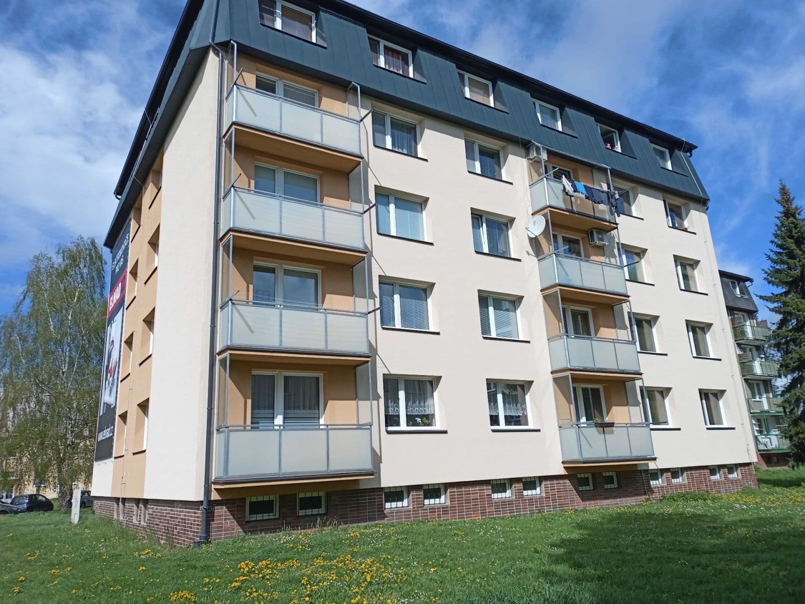 Prenájom bytu 3-izbový 71 m², Lazecká, Olomouc, Olomoucký kraj Prenájom bytu 3-izbový 71 m², Lazecká, Olomouc, Olomoucký kraj