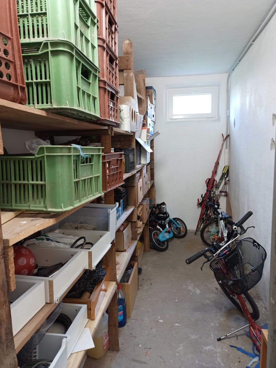 Prenájom bytu 3-izbový 71 m², Lazecká, Olomouc, Olomoucký kraj Prenájom bytu 3-izbový 71 m², Lazecká, Olomouc, Olomoucký kraj