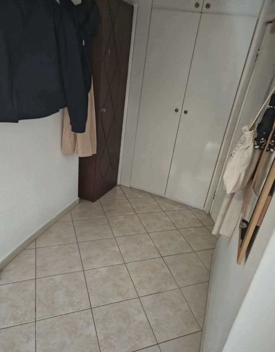 Prenájom bytu 3-izbový 71 m², Lazecká, Olomouc, Olomoucký kraj Prenájom bytu 3-izbový 71 m², Lazecká, Olomouc, Olomoucký kraj