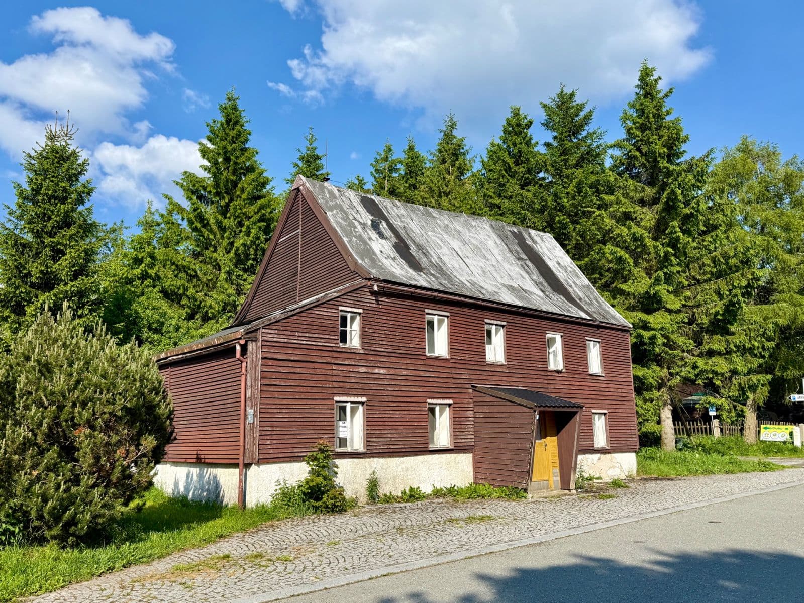 Predaj domu 189 m², pozemek 498 m², Boží Dar, Karlovarský kraj Predaj domu 189 m², pozemek 498 m², Boží Dar, Karlovarský kraj