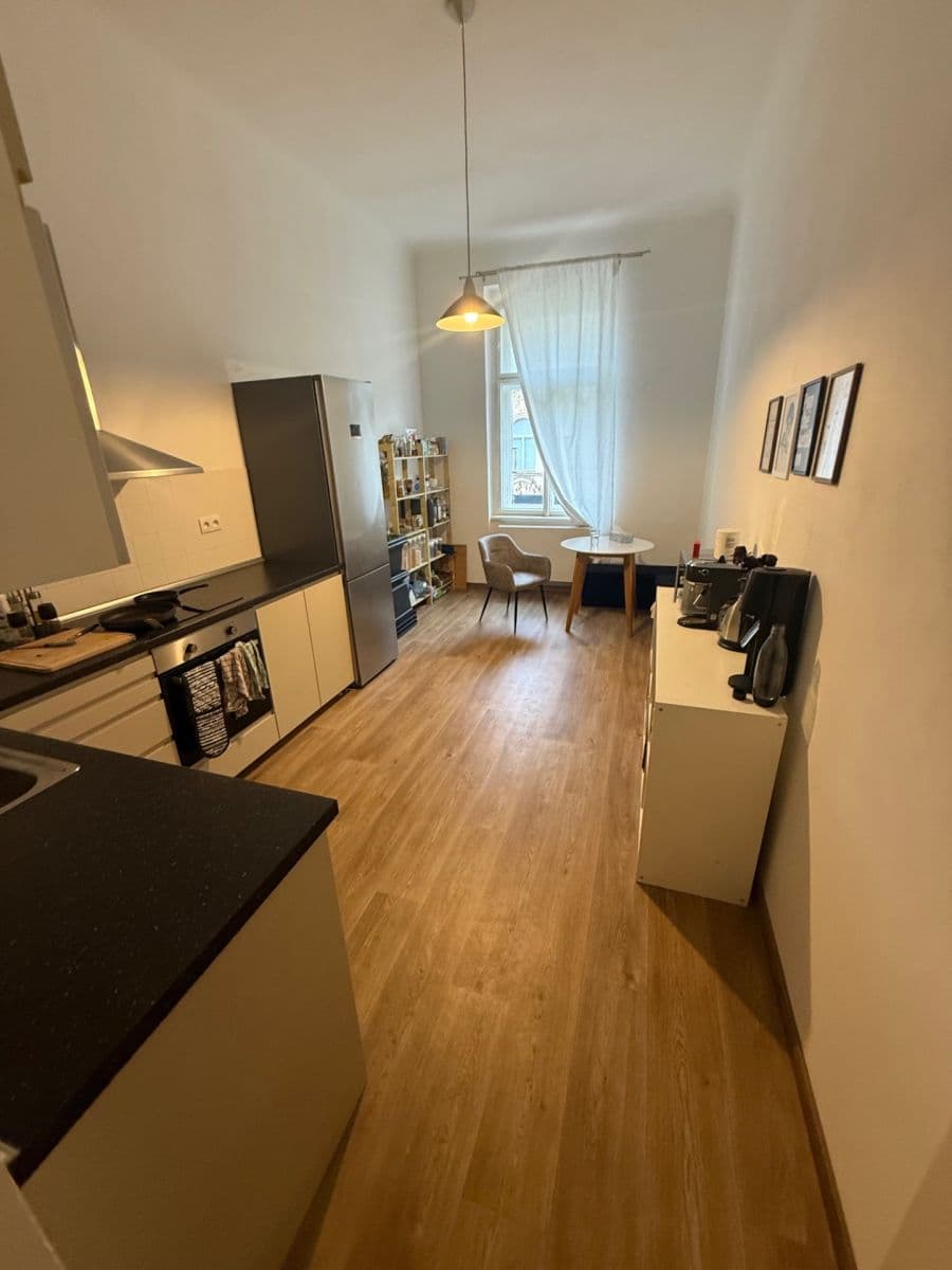Prenájom bytu 2-izbový 92 m², Chodská, Praha, Praha Prenájom bytu 2-izbový 92 m², Chodská, Praha, Praha