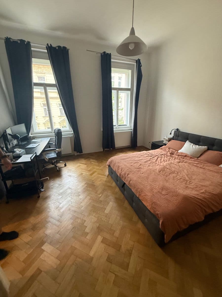 Prenájom bytu 2-izbový 92 m², Chodská, Praha, Praha Prenájom bytu 2-izbový 92 m², Chodská, Praha, Praha