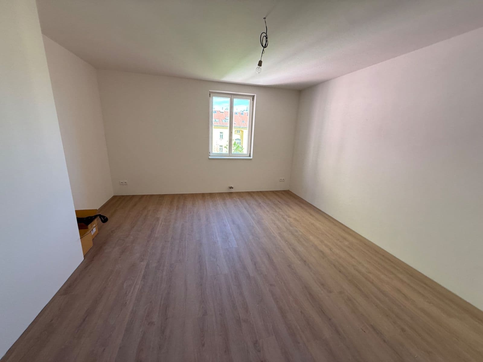 Prenájom bytu 2-izbový 87 m², Chodská, Praha, Praha Prenájom bytu 2-izbový 87 m², Chodská, Praha, Praha