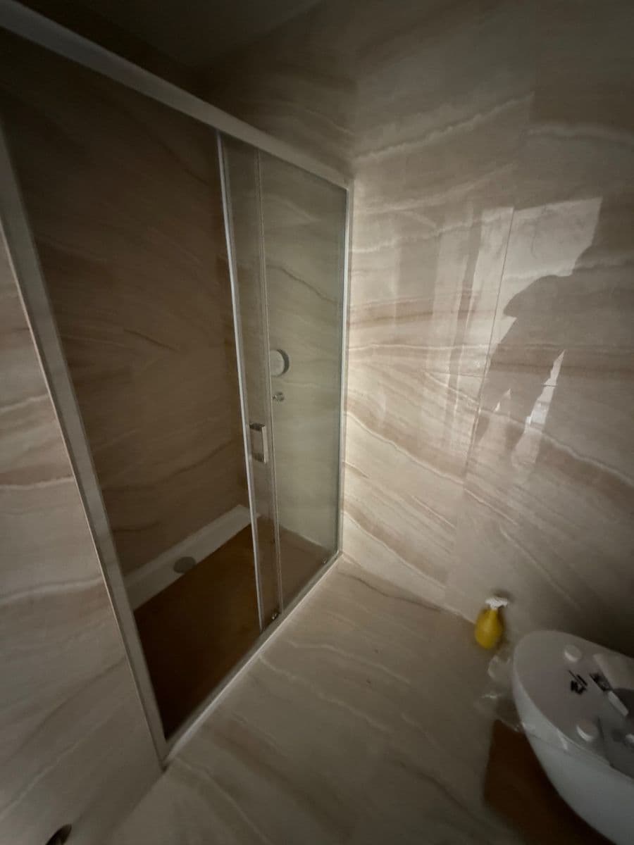 Prenájom bytu 2-izbový 87 m², Chodská, Praha, Praha Prenájom bytu 2-izbový 87 m², Chodská, Praha, Praha