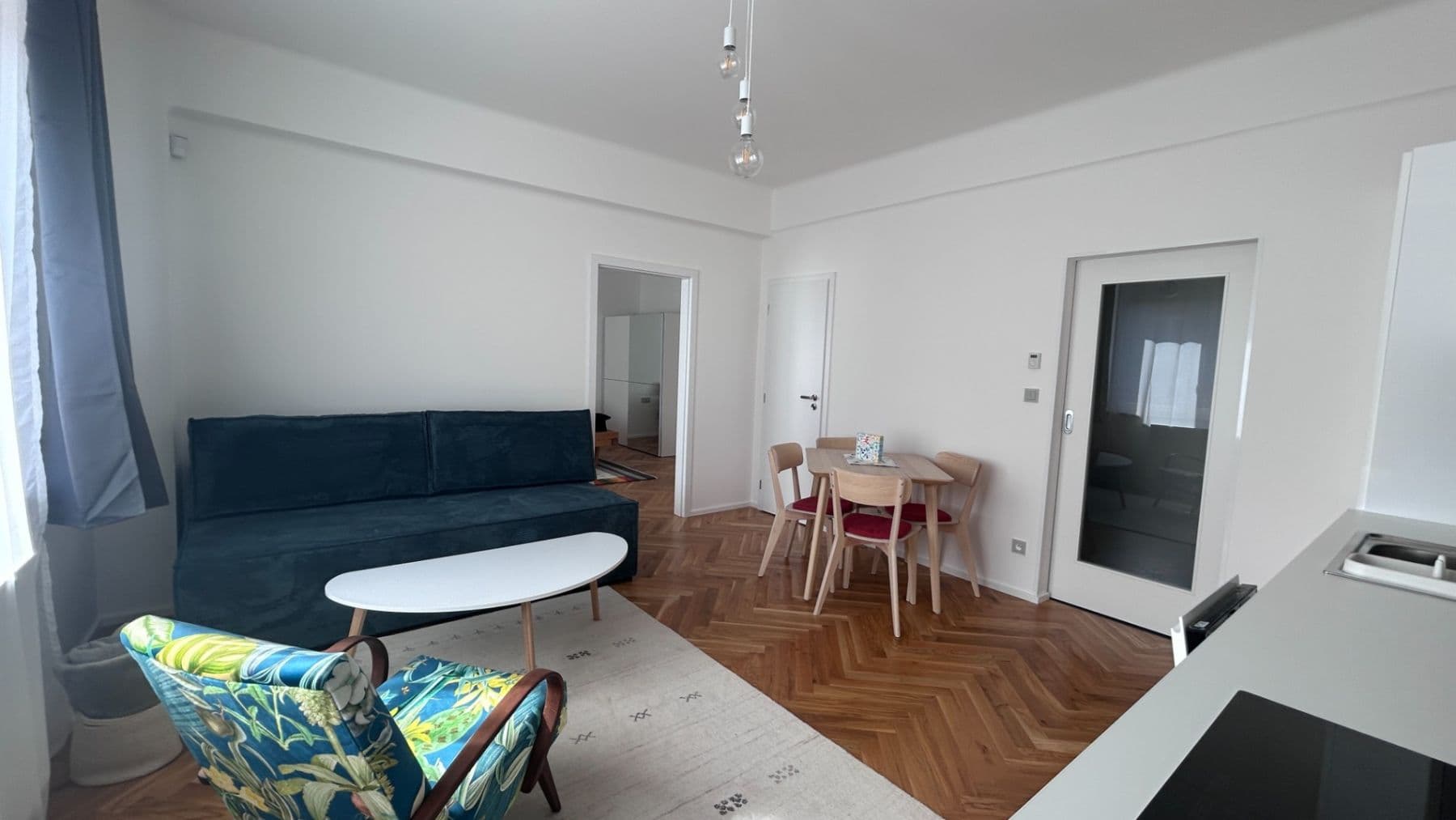 Prenájom bytu 2-izbový 53 m², Viklefova, Praha, Praha Prenájom bytu 2-izbový 53 m², Viklefova, Praha, Praha