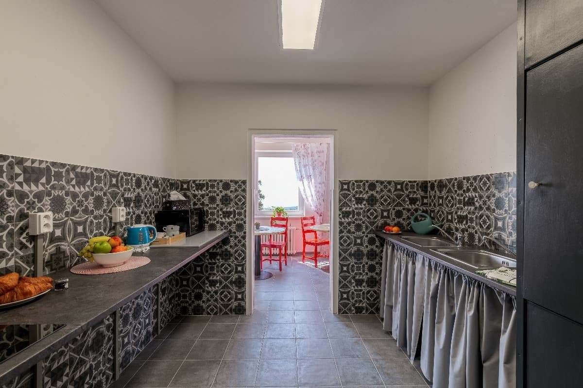 Prenájom bytu 1.080 m², Kutilova, Praha, Praha Prenájom bytu 1.080 m², Kutilova, Praha, Praha