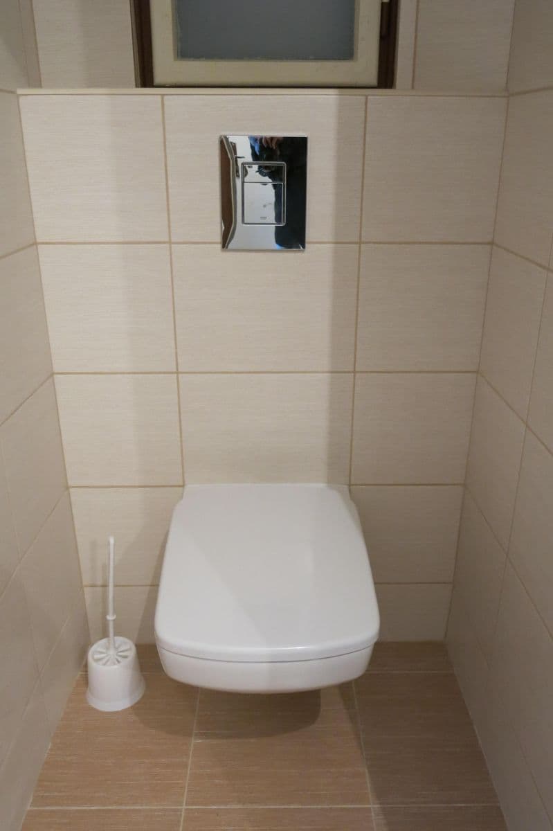 Prenájom bytu 1-izbový 28 m², Na Hutích, Praha, Praha Prenájom bytu 1-izbový 28 m², Na Hutích, Praha, Praha