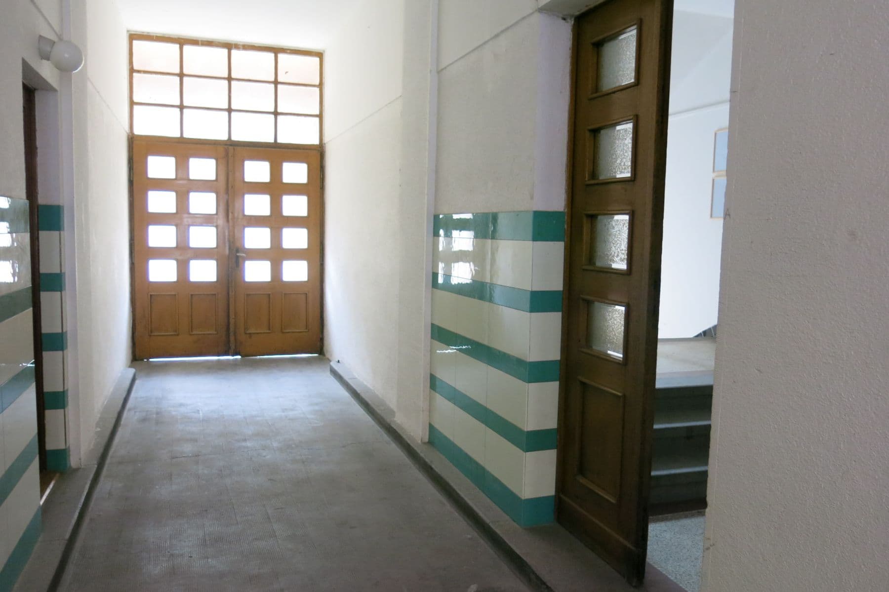 Prenájom bytu 1-izbový 28 m², Na Hutích, Praha, Praha Prenájom bytu 1-izbový 28 m², Na Hutích, Praha, Praha