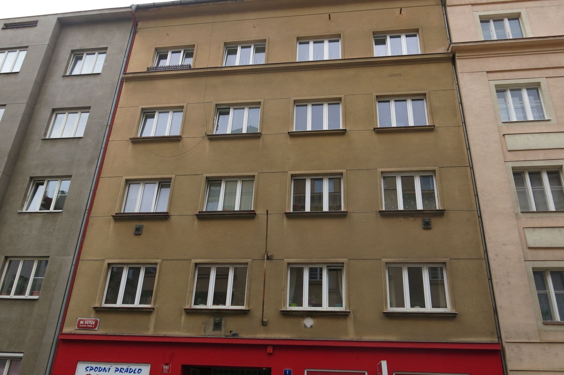 Prenájom bytu 1-izbový 28 m², Na Hutích, Praha, Praha Prenájom bytu 1-izbový 28 m², Na Hutích, Praha, Praha