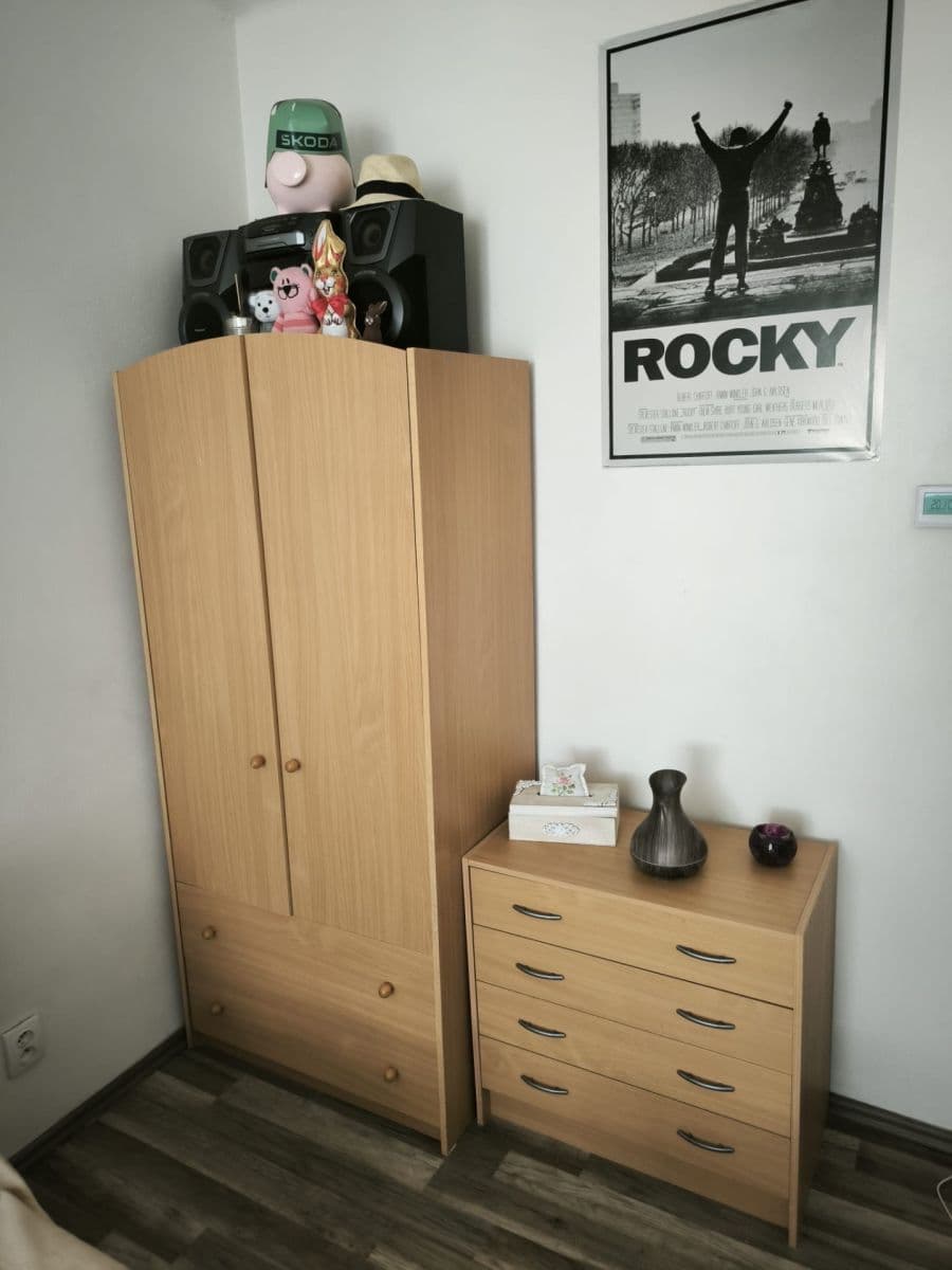 Prenájom bytu 1-izbový 28 m², Na Hutích, Praha, Praha Prenájom bytu 1-izbový 28 m², Na Hutích, Praha, Praha