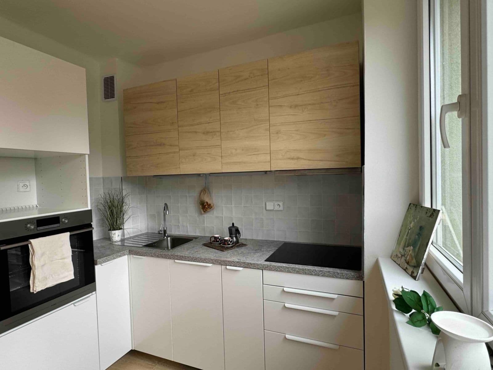 Prenájom bytu 1-izbový 40 m², Marie Pujmanové, Most, Ústecký kraj Prenájom bytu 1-izbový 40 m², Marie Pujmanové, Most, Ústecký kraj