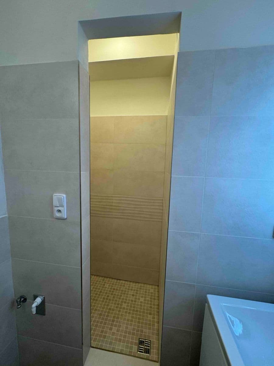 Prenájom bytu 1-izbový 40 m², Marie Pujmanové, Most, Ústecký kraj Prenájom bytu 1-izbový 40 m², Marie Pujmanové, Most, Ústecký kraj