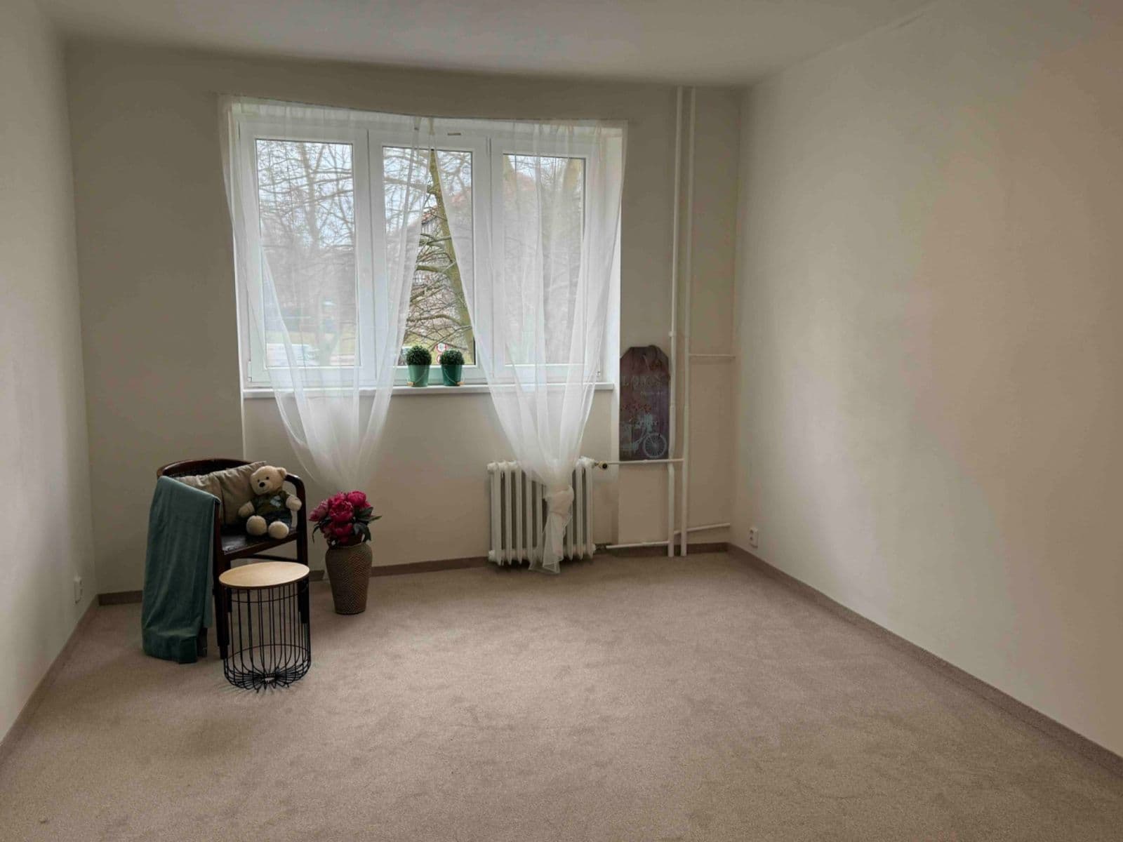 Prenájom bytu 1-izbový 40 m², Marie Pujmanové, Most, Ústecký kraj Prenájom bytu 1-izbový 40 m², Marie Pujmanové, Most, Ústecký kraj