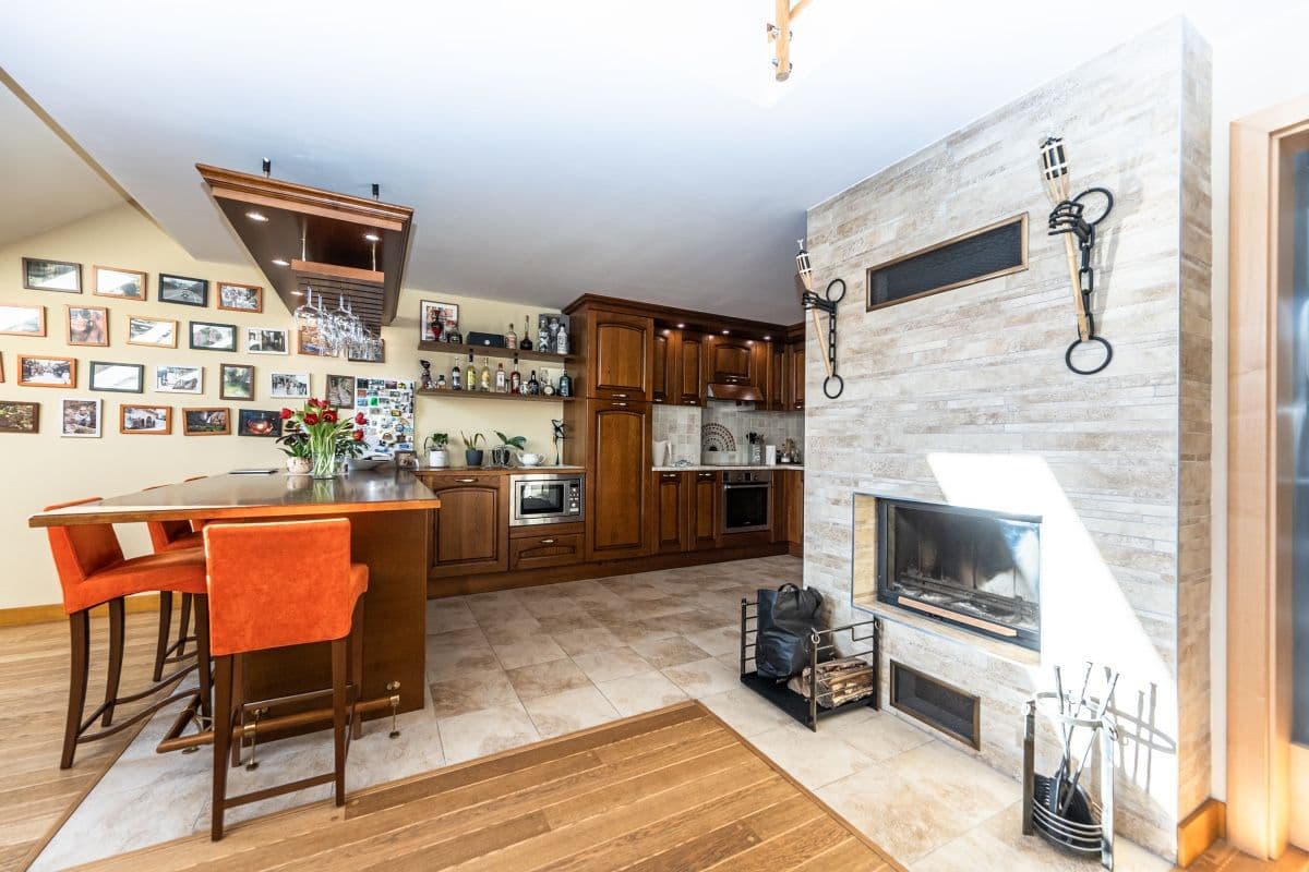 Predaj bytu 3-izbový 158 m², Korunní, Praha, Praha Predaj bytu 3-izbový 158 m², Korunní, Praha, Praha