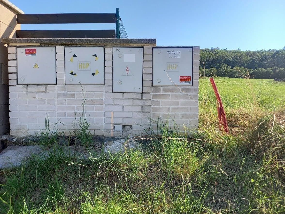 Predaj pozemku 720 m², Koněprusy, Středočeský kraj Predaj pozemku 720 m², Koněprusy, Středočeský kraj