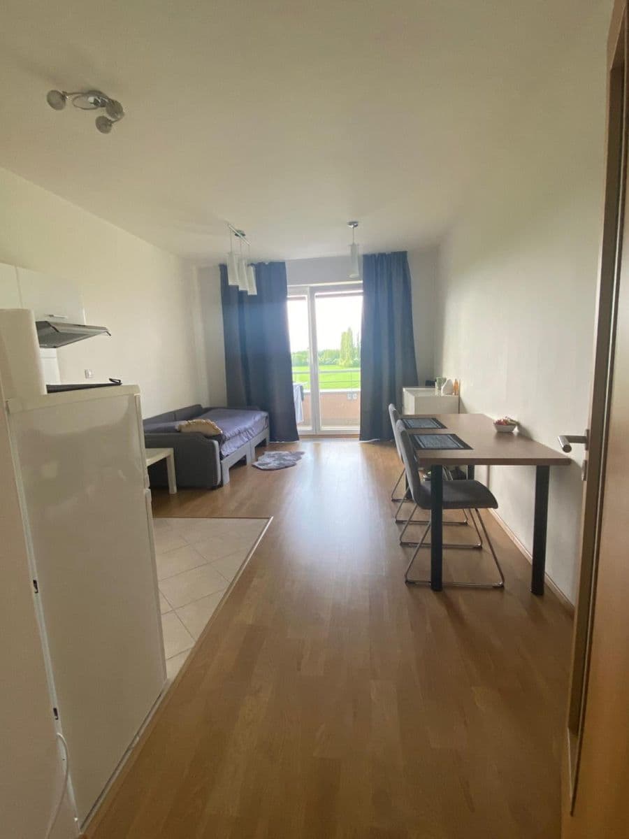 Prenájom bytu 1-izbový 32 m², Kadečkové, Praha, Praha Prenájom bytu 1-izbový 32 m², Kadečkové, Praha, Praha