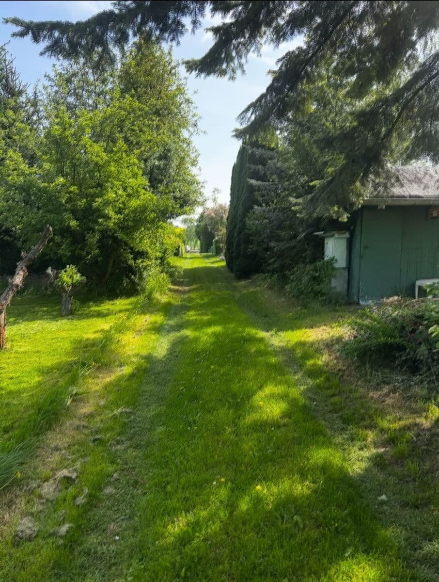 Predaj pozemku 480 m², Sovětice, Královéhradecký kraj Predaj pozemku 480 m², Sovětice, Královéhradecký kraj