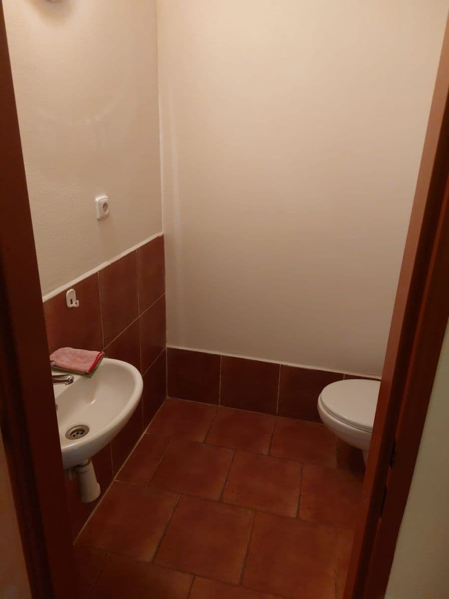 Prenájom bytu 2-izbový 56 m², Plzeňská, Praha, Praha Prenájom bytu 2-izbový 56 m², Plzeňská, Praha, Praha