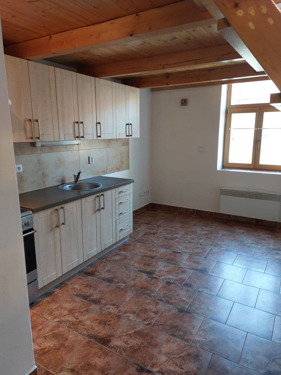 Prenájom bytu 2-izbový 56 m², Plzeňská, Praha, Praha Prenájom bytu 2-izbový 56 m², Plzeňská, Praha, Praha