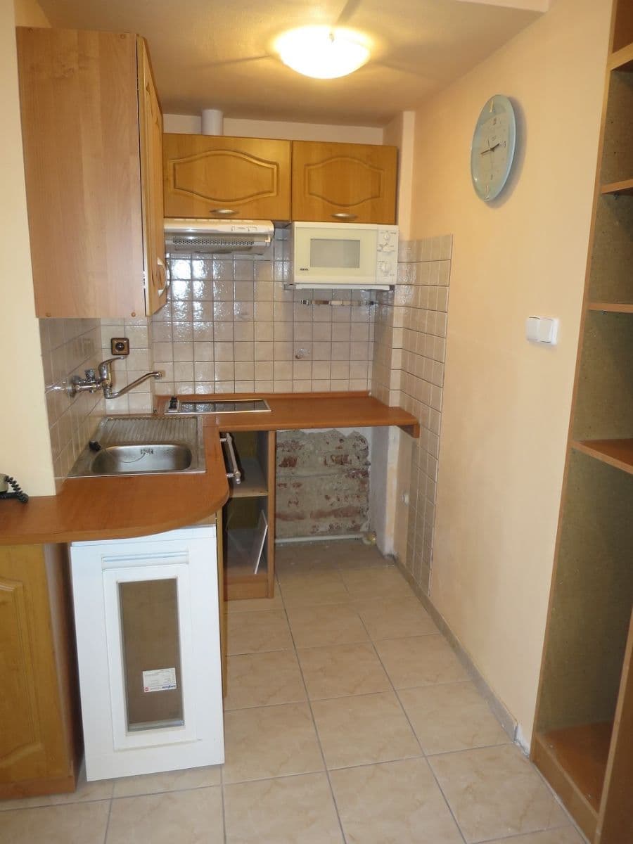Prenájom bytu 2-izbový 42 m², U Papírny, Praha, Praha Prenájom bytu 2-izbový 42 m², U Papírny, Praha, Praha