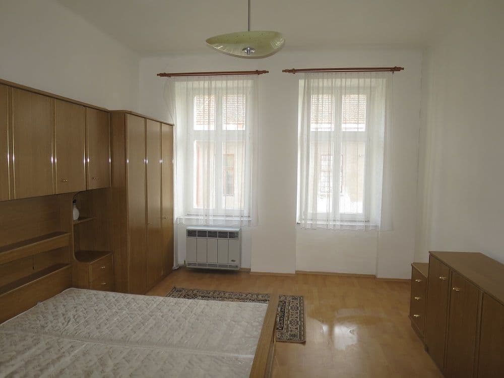 Prenájom bytu 2-izbový 42 m², U Papírny, Praha, Praha Prenájom bytu 2-izbový 42 m², U Papírny, Praha, Praha
