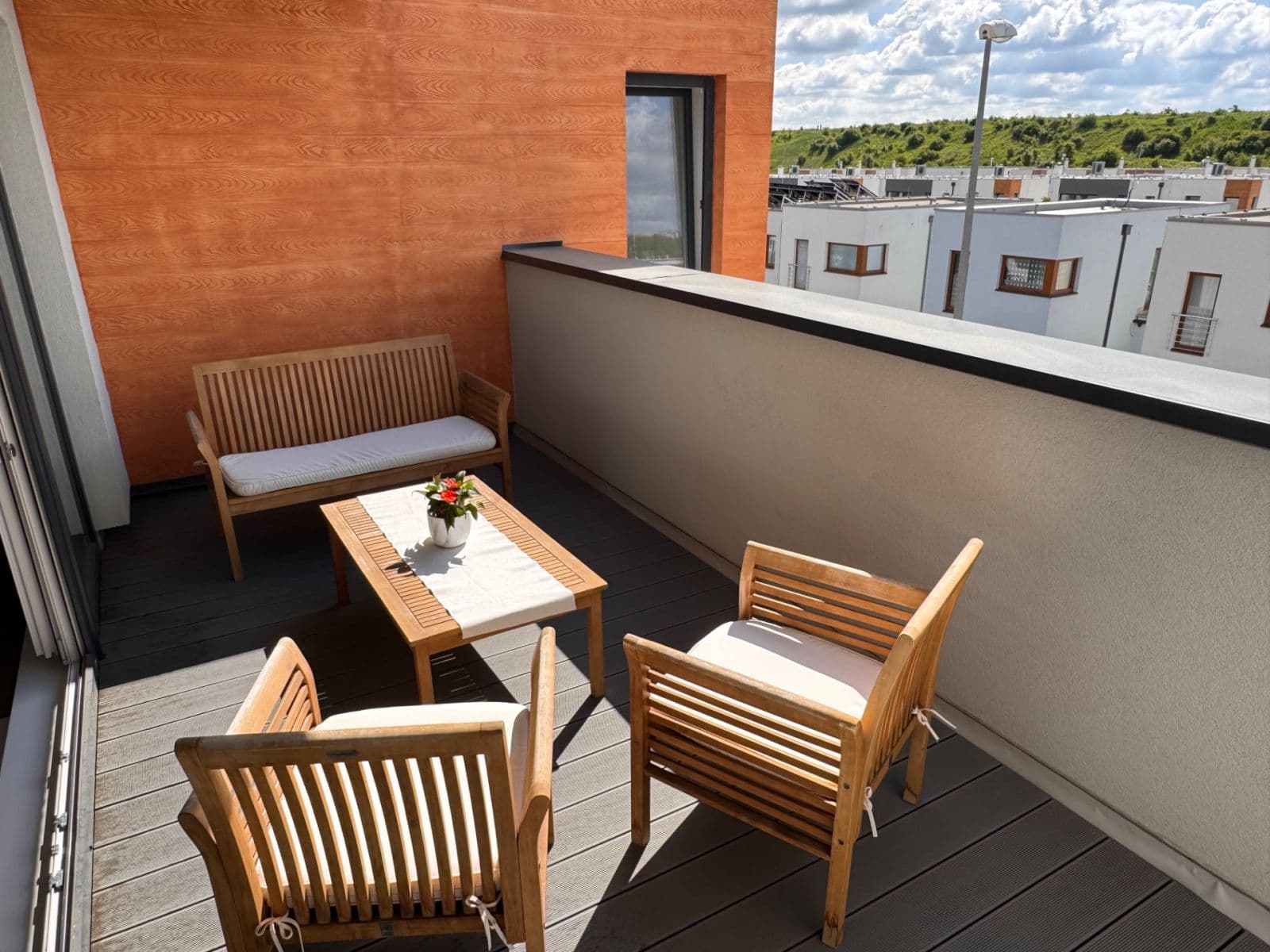 Prenájom bytu 1-izbový 39 m², Hrabovská, Praha, Praha Prenájom bytu 1-izbový 39 m², Hrabovská, Praha, Praha