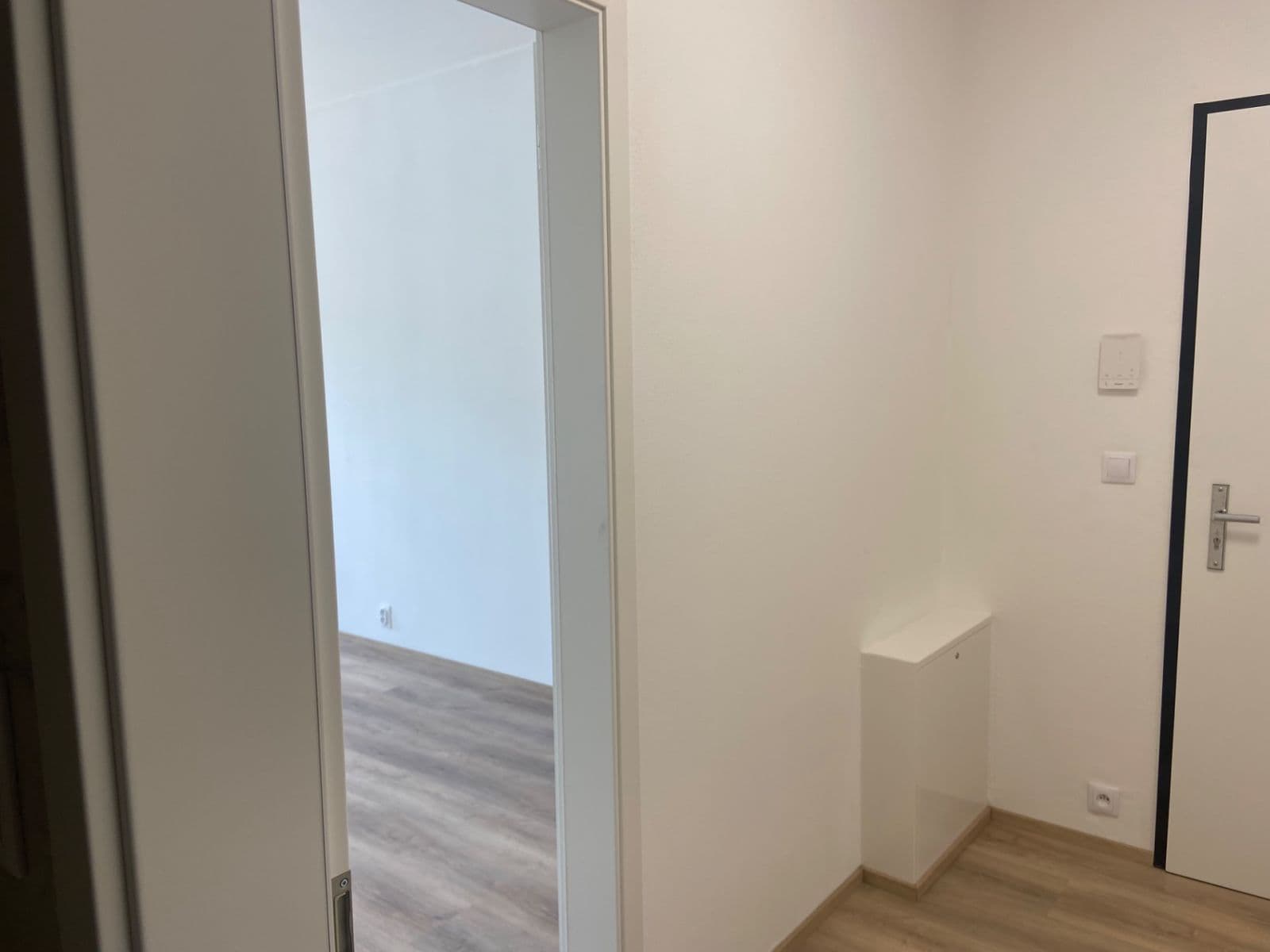 Prenájom bytu 1-izbový 41 m², Škrochova, Brno, Jihomoravský kraj Prenájom bytu 1-izbový 41 m², Škrochova, Brno, Jihomoravský kraj