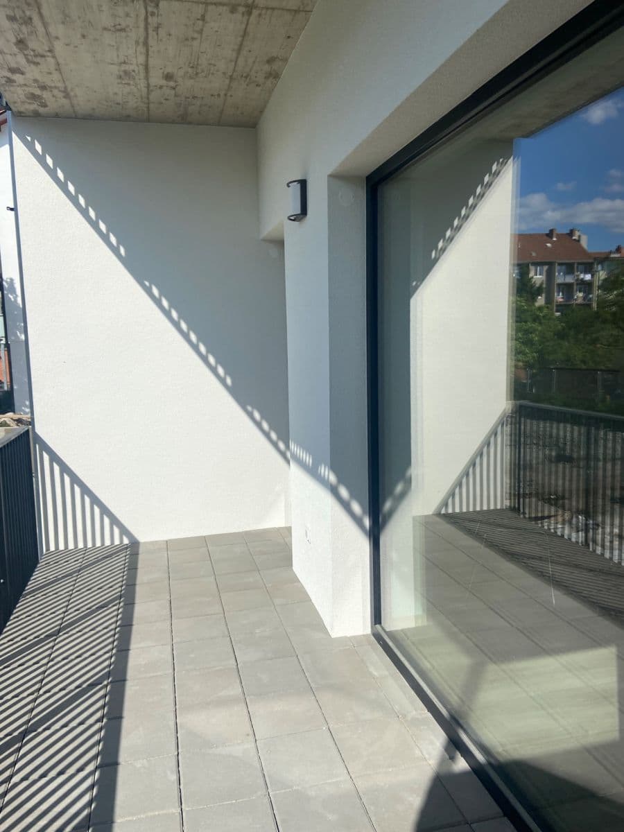 Prenájom bytu 1-izbový 41 m², Škrochova, Brno, Jihomoravský kraj Prenájom bytu 1-izbový 41 m², Škrochova, Brno, Jihomoravský kraj