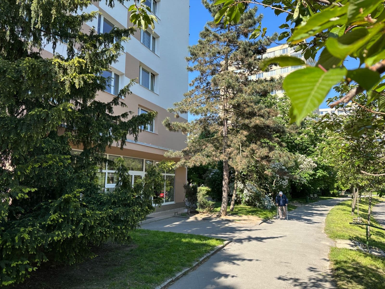 Prenájom bytu 1-izbový 28 m², Nad Lesním divadlem, Praha, Praha Prenájom bytu 1-izbový 28 m², Nad Lesním divadlem, Praha, Praha