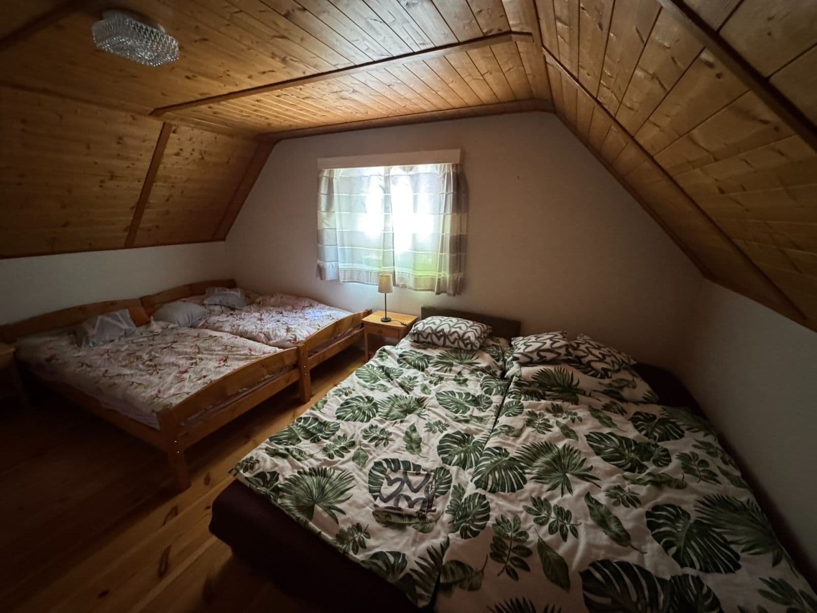 Predaj rekreačného objektu 72 m², pozemek 831 m², Borotín, Jihočeský kraj Predaj rekreačného objektu 72 m², pozemek 831 m², Borotín, Jihočeský kraj