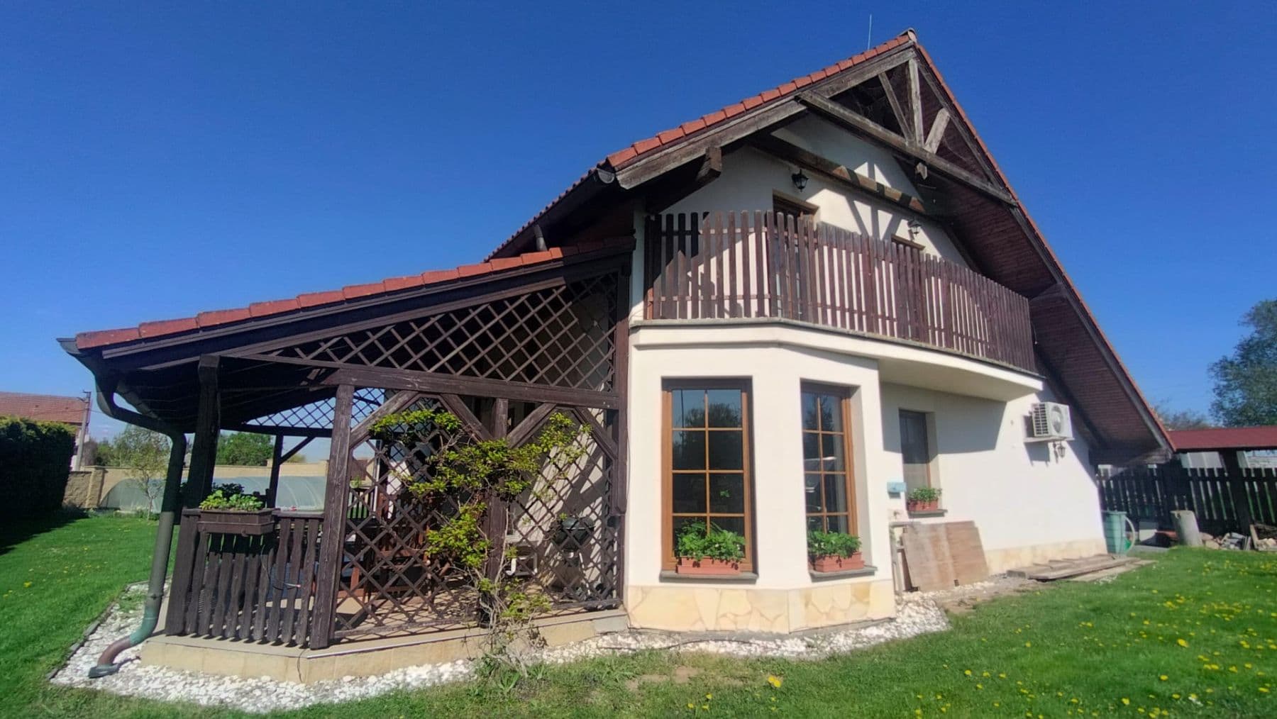 Predaj domu 180 m², pozemek 1.116 m², Roblín, Středočeský kraj Predaj domu 180 m², pozemek 1.116 m², Roblín, Středočeský kraj