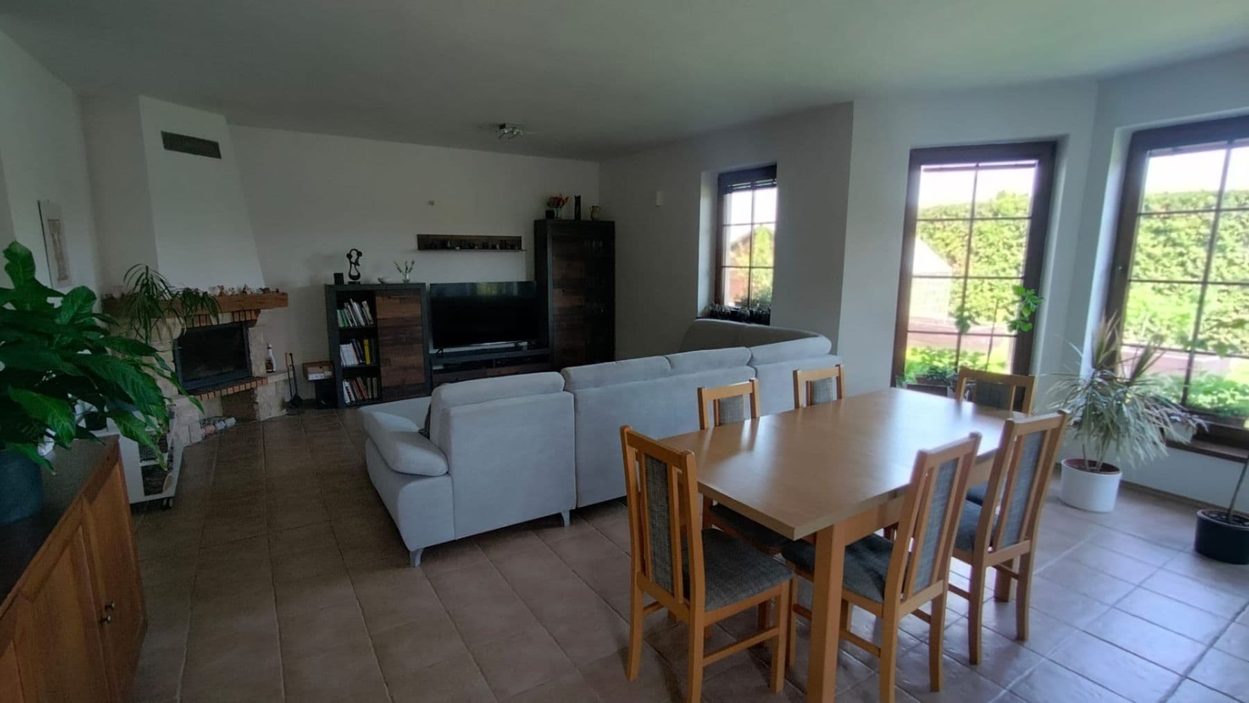 Predaj domu 180 m², pozemek 1.116 m², Roblín, Středočeský kraj Predaj domu 180 m², pozemek 1.116 m², Roblín, Středočeský kraj