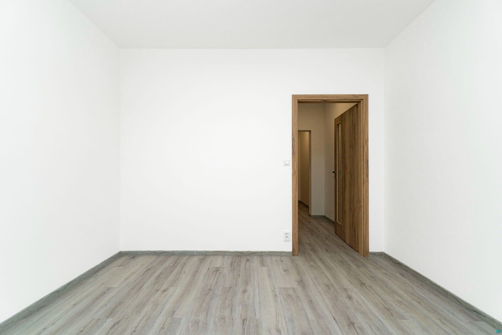 Prenájom bytu 3-izbový 73 m², náměstí Antonie Bejdové, Ostrava, Moravskoslezský kraj Prenájom bytu 3-izbový 73 m², náměstí Antonie Bejdové, Ostrava, Moravskoslezský kraj