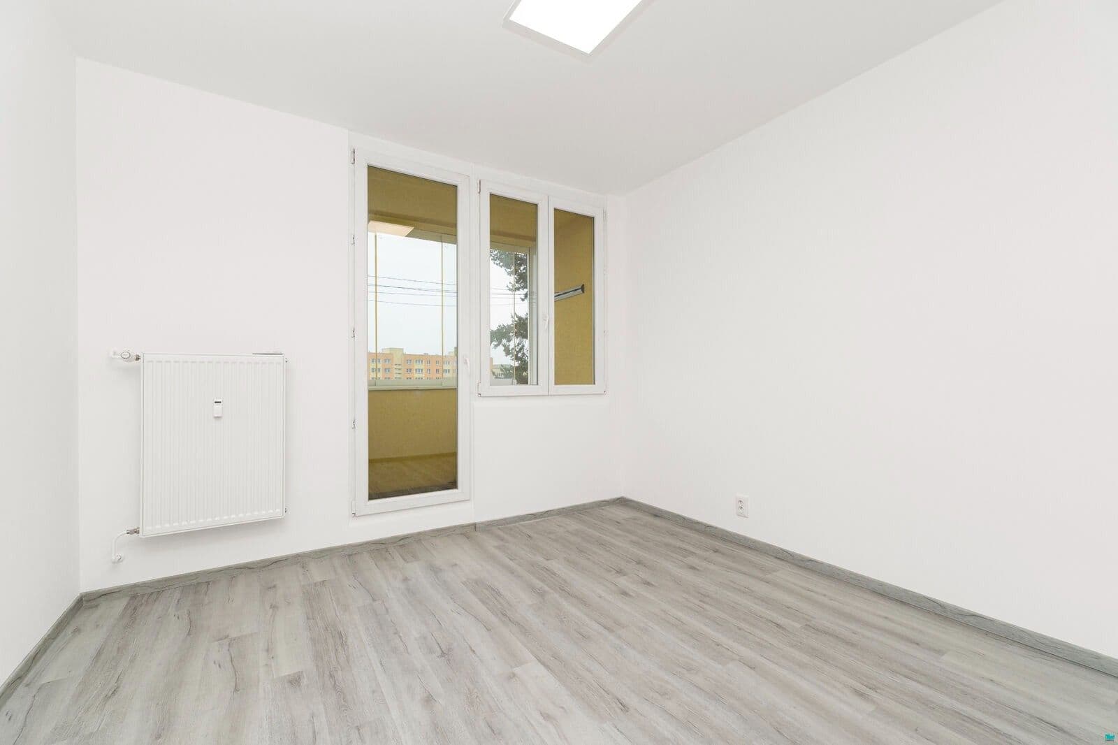 Prenájom bytu 3-izbový 73 m², náměstí Antonie Bejdové, Ostrava, Moravskoslezský kraj Prenájom bytu 3-izbový 73 m², náměstí Antonie Bejdové, Ostrava, Moravskoslezský kraj