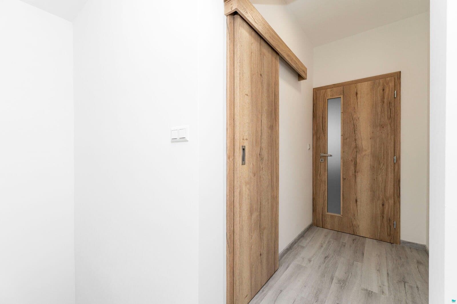 Prenájom bytu 3-izbový 73 m², náměstí Antonie Bejdové, Ostrava, Moravskoslezský kraj Prenájom bytu 3-izbový 73 m², náměstí Antonie Bejdové, Ostrava, Moravskoslezský kraj