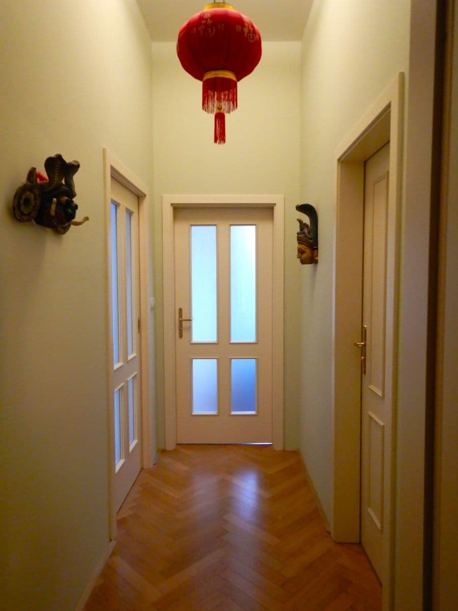 Prenájom bytu 2-izbový 91 m², Vyšehradská, Praha, Praha Prenájom bytu 2-izbový 91 m², Vyšehradská, Praha, Praha